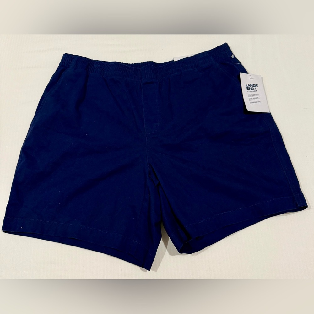 NWT Lands' End Navy Mid Rise Elastic Waist Shorts Size 16W
